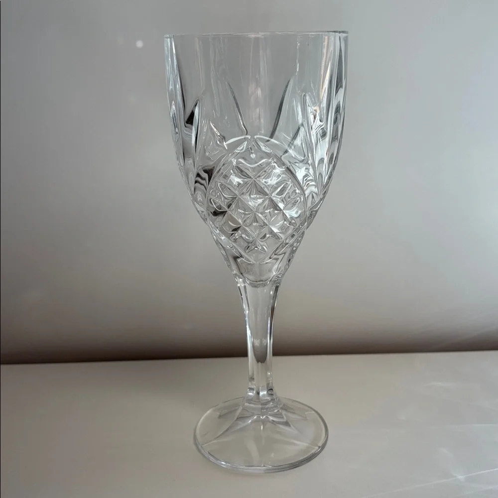 Godinger Dublin Crystal Wine/Water Goblets/Glasses Set Of 4